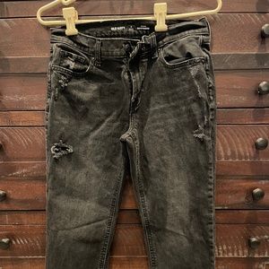 Black cropped straight jeans